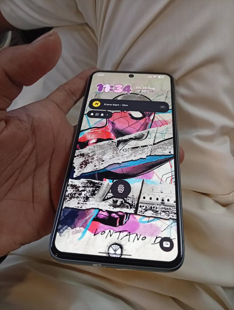 Google Pixel 8 3