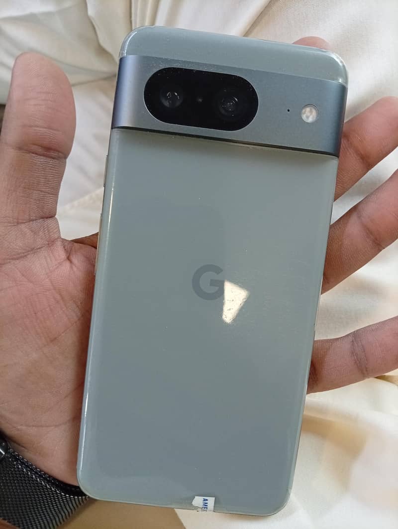 Google Pixel 8 5