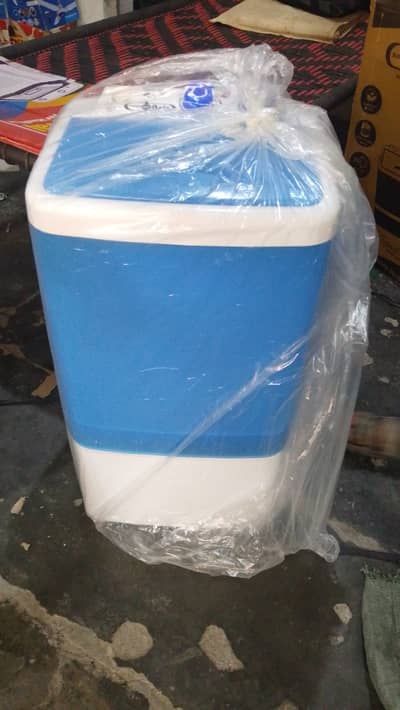 WASHING MACHINES/DRYERS/ELECTRONICS