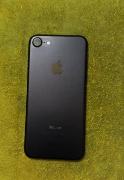 Apple iPhone 7