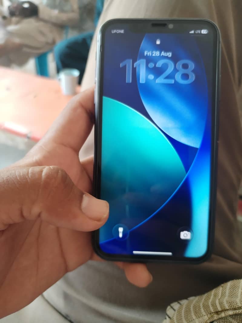 Apple iPhone 11 2