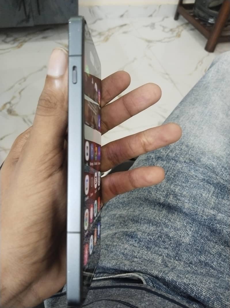 One Plus 13R 1