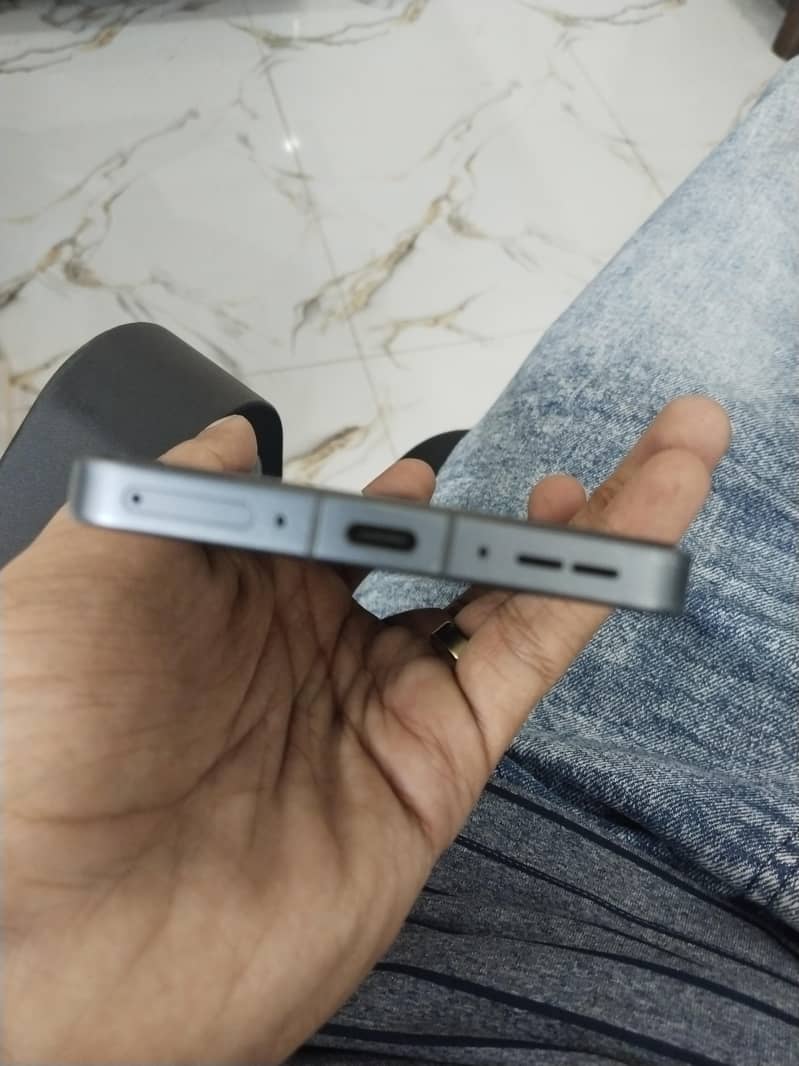 One Plus 13R 4