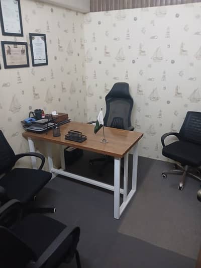 Fully independent furnished office for rent