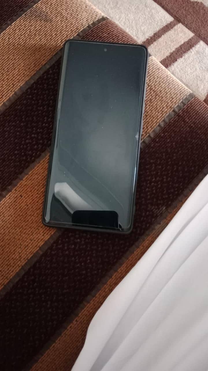 Tecno CAMON 40 Pro 3