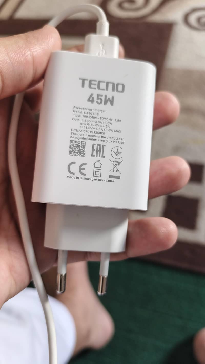 Tecno CAMON 40 Pro 5