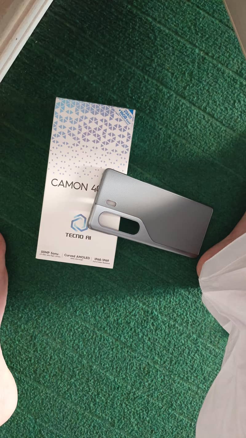 Tecno CAMON 40 Pro 7