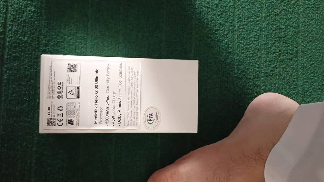 Tecno CAMON 40 Pro 8