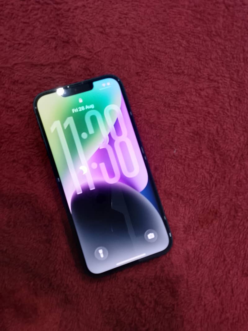 Apple iPhone 14 5