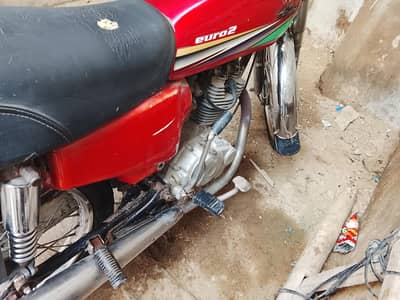 Honda 125 contact number 03143831678