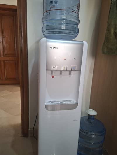 gree water dispener