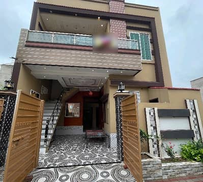 A 5 Marla House Is Up For Grabs In Al Rehman Garden