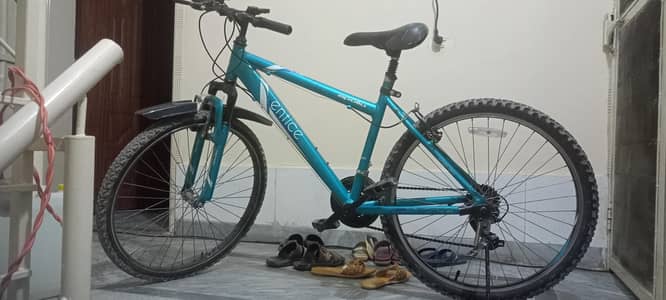 Appolo entice bicycle