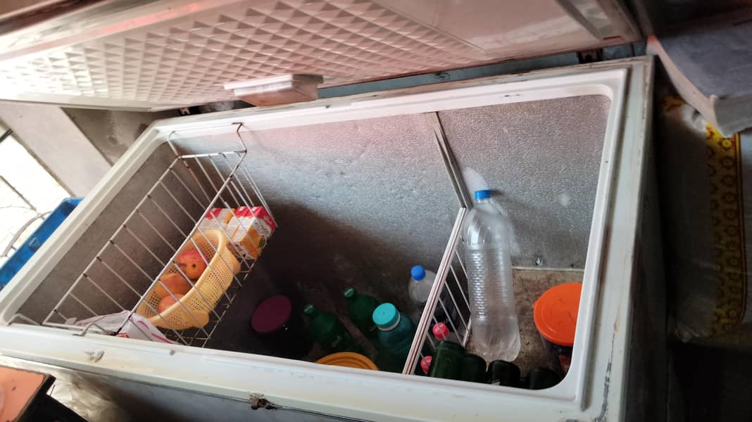Dawlance freezer 1