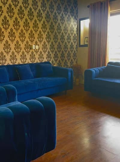 7 seater barely used sofa set