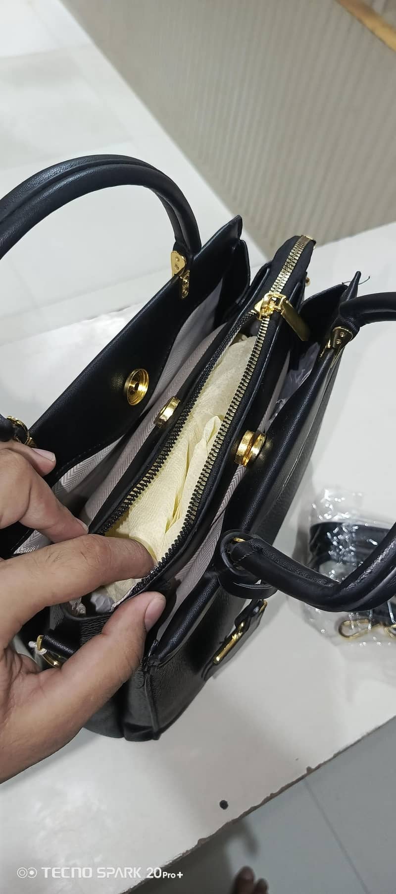 ladies hand bage 2