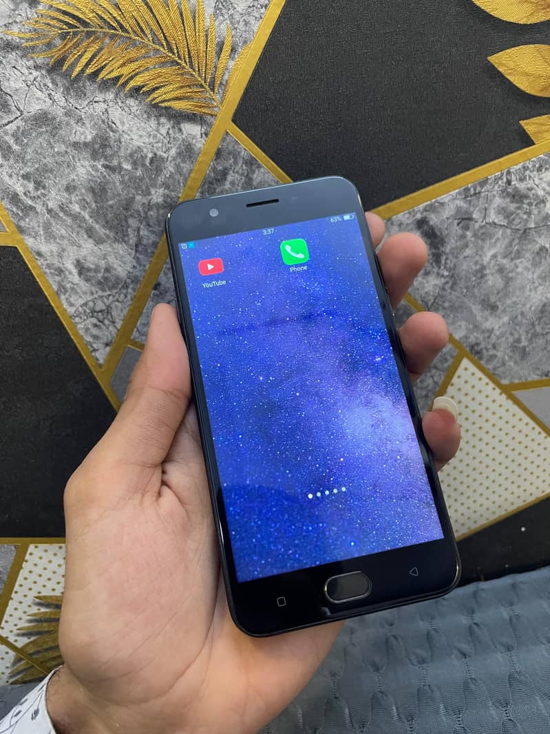 OPPO A57 1