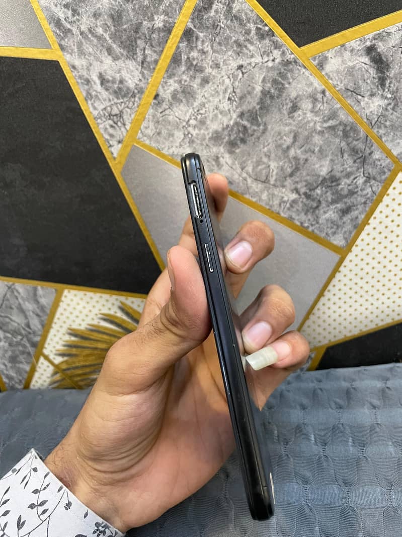 OPPO A57 3