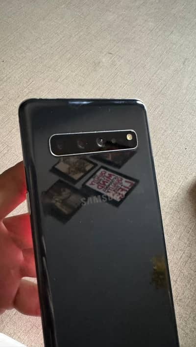 Samsung Mobile S10 Plus