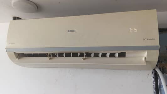 Orient 1.5 ton ac col and hot inverter good condition