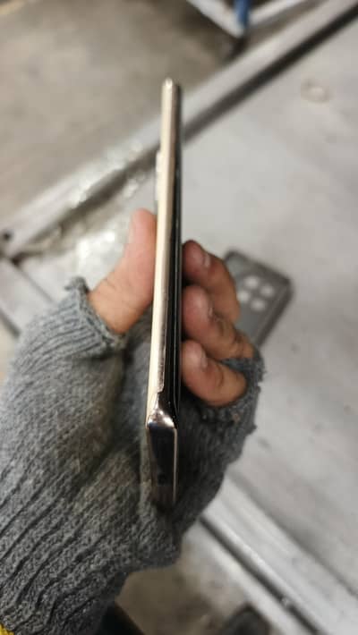Tecno CAMON 30S
