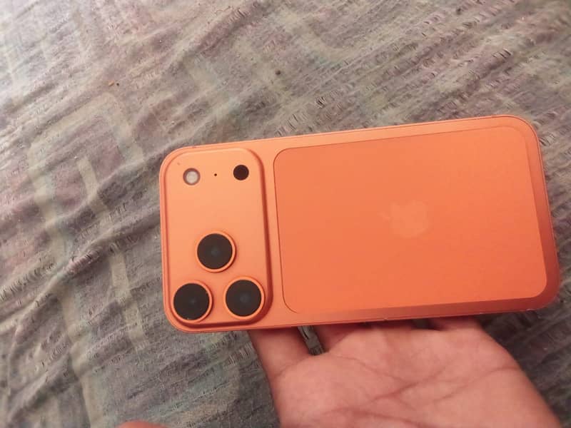 Apple iPhone X 4