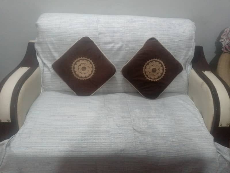7 seater sofa set 0
