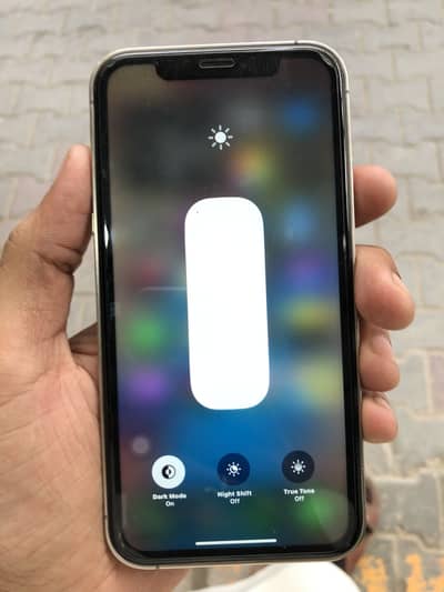 Apple iPhone XR