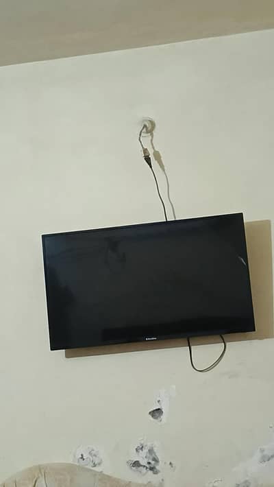 LED 40 inch for sale