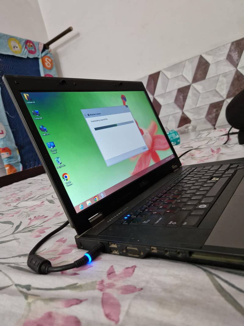 Dell letitude E5510 1