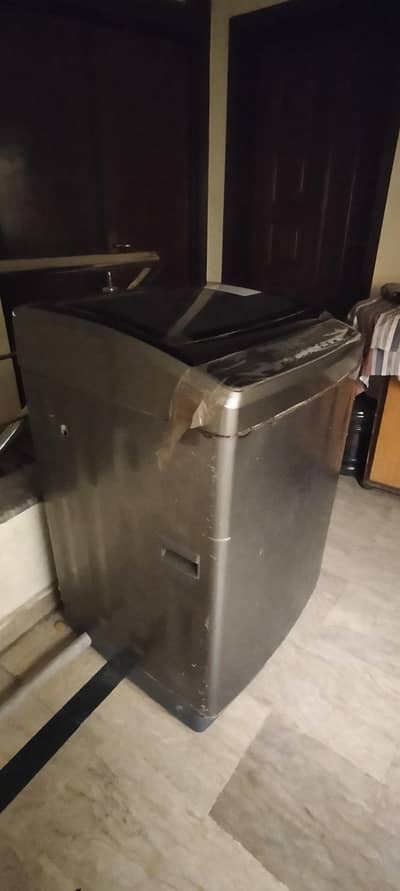 Haier Fully Automatic Washing Machine HWM 150-1708 (15 KG)