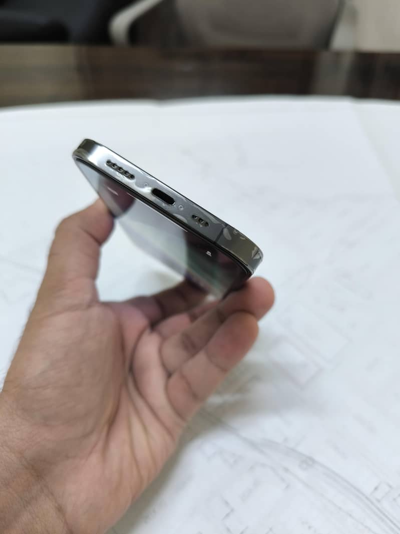 Apple iPhone 12 Pro 1