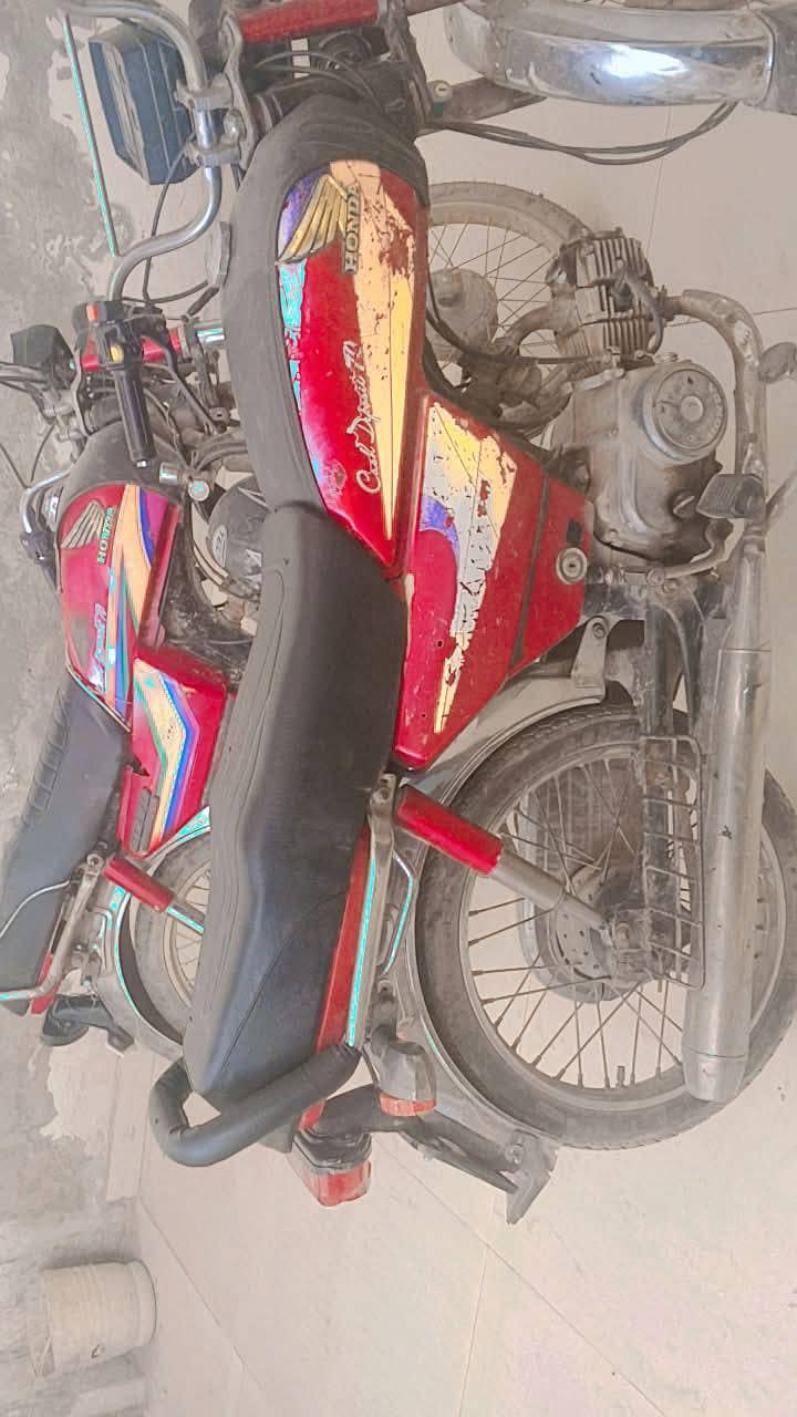 Motorcycle 0