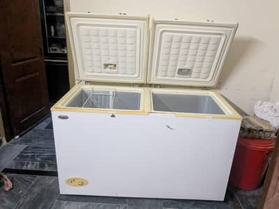 waves deep freezer