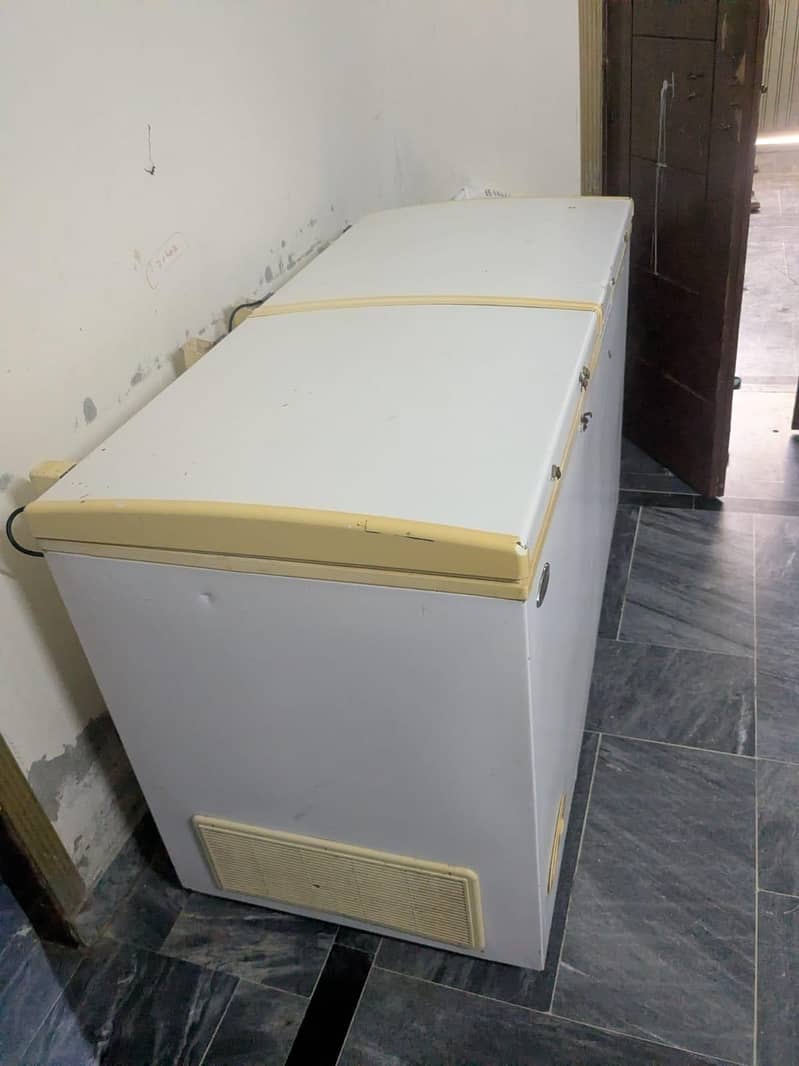 waves deep freezer 3