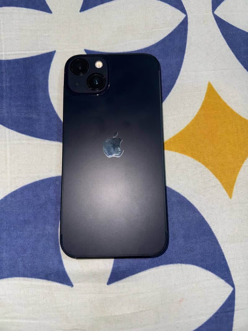 Apple iPhone 13 0
