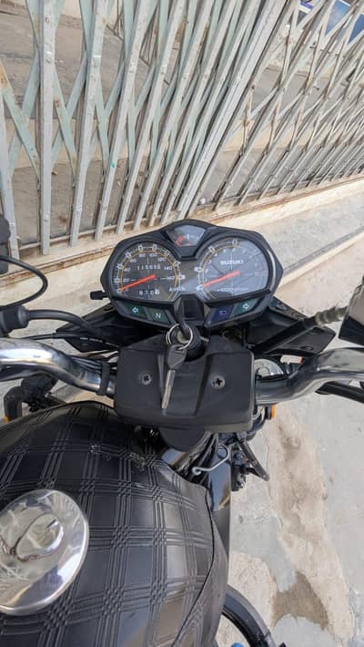 Suzuki gr 150 2022ki October ki registration ha.