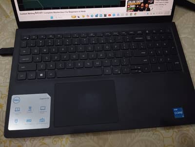 Dell Inspiron 15 3530