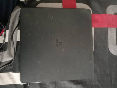 Playstation 4 Slim Used