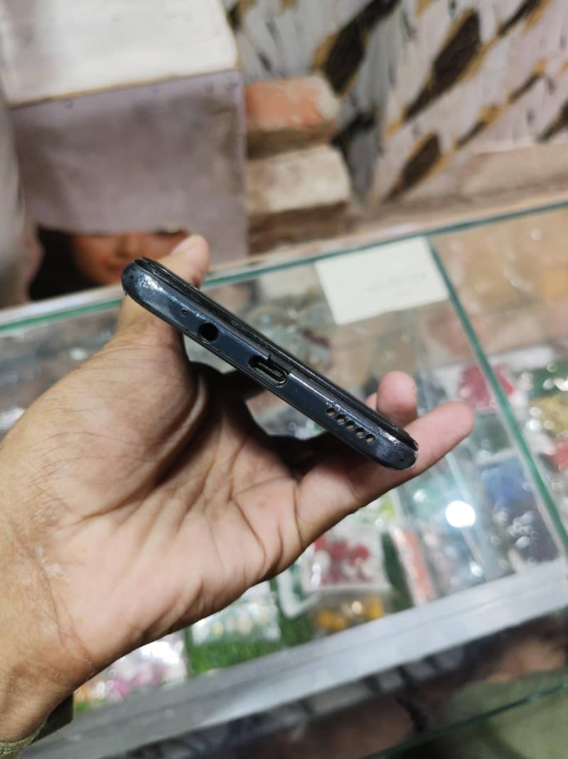 Infinix Note 8 3