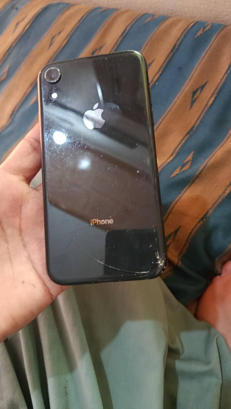 Apple iPhone XR 0