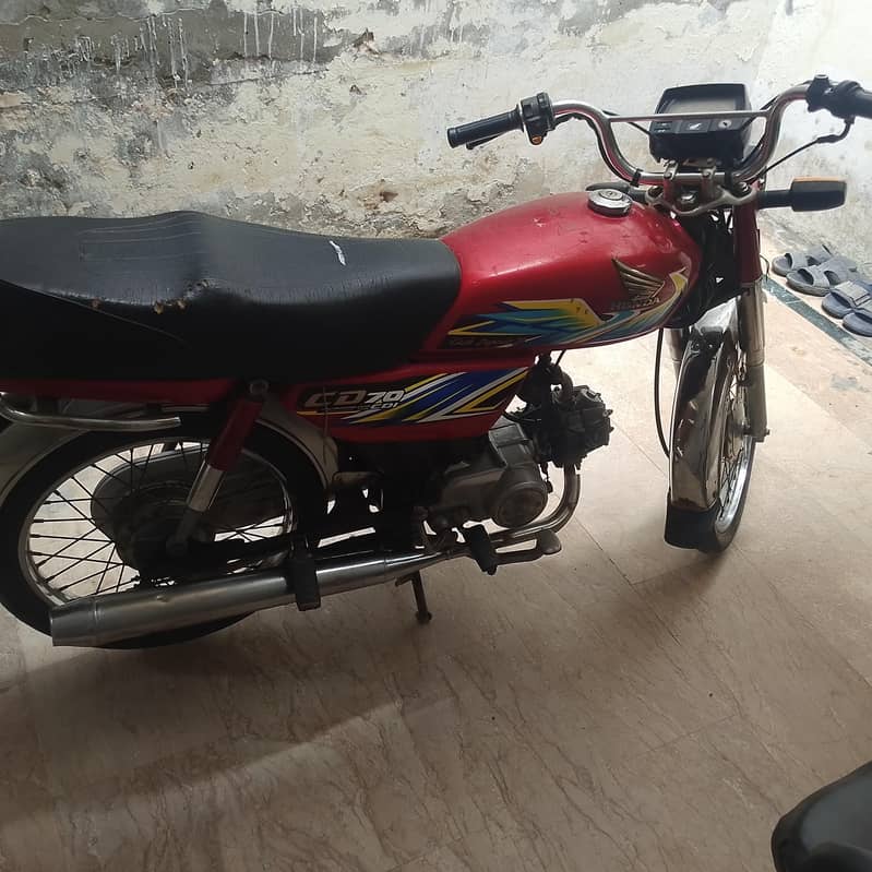 Honda cd70 4