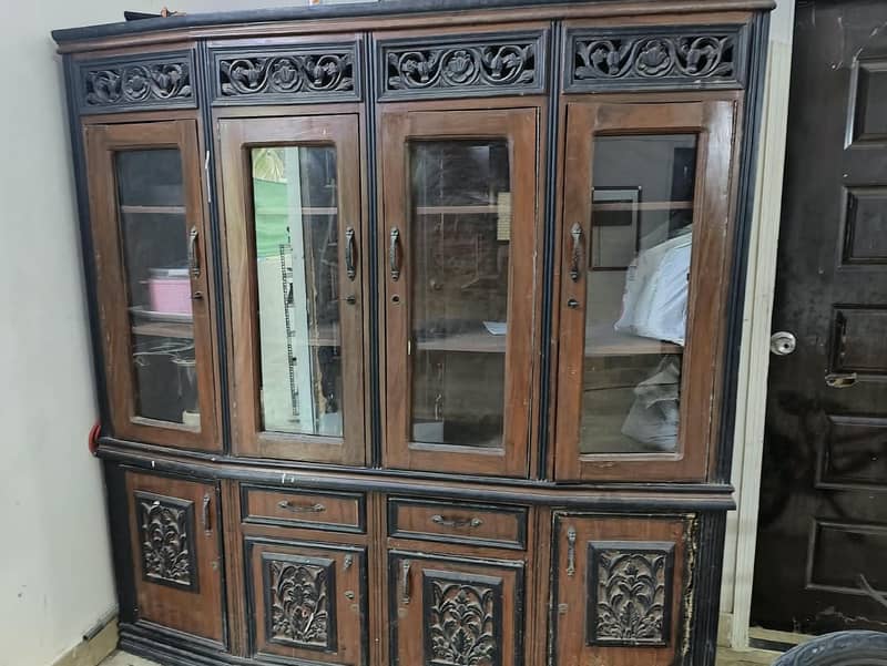 Showcase Divider 2