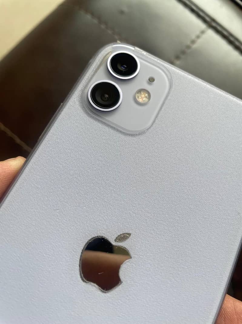 Apple iPhone 11 6