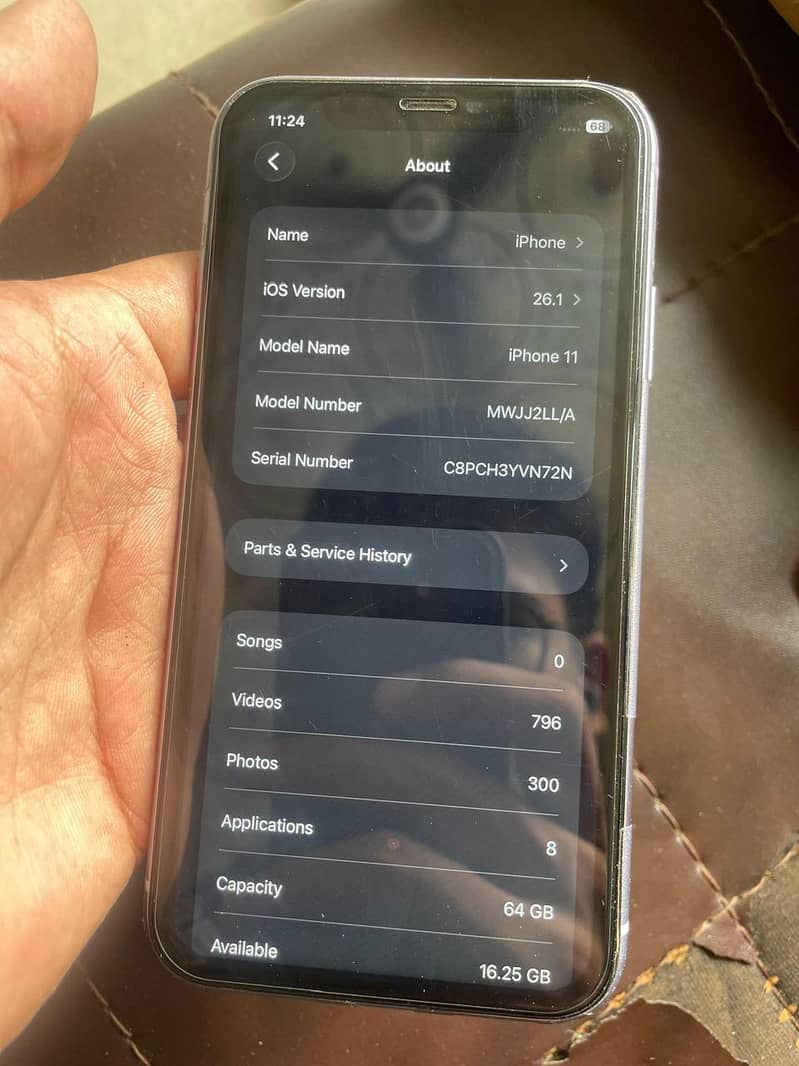 Apple iPhone 11 8