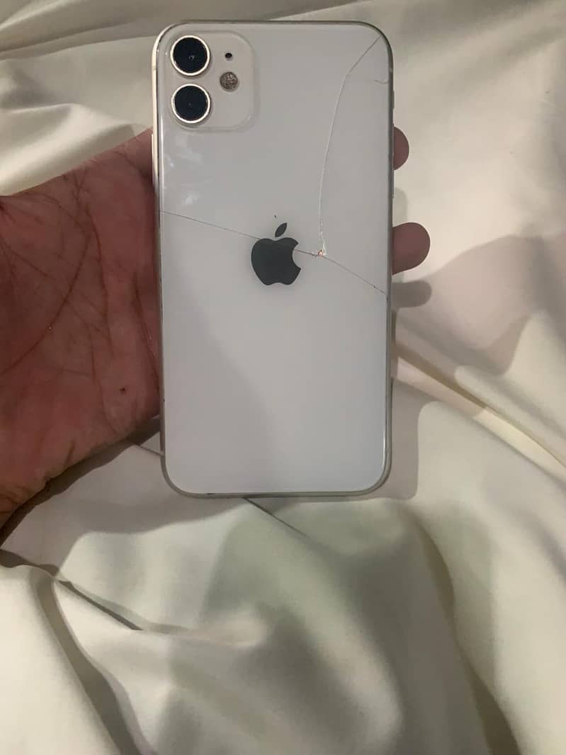 Apple iPhone 11 6