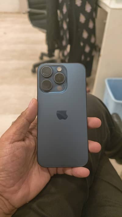 Apple iPhone 15 Pro