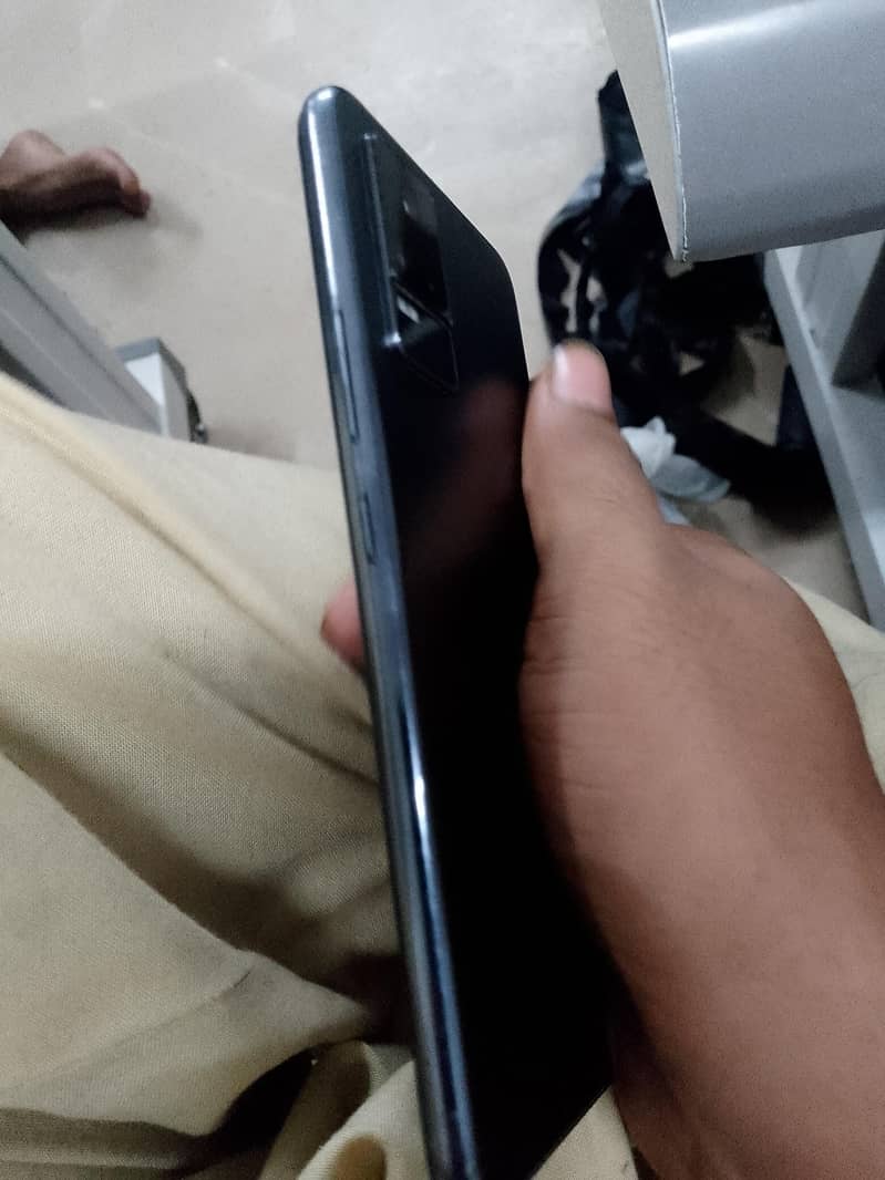 Vivo V21e 1