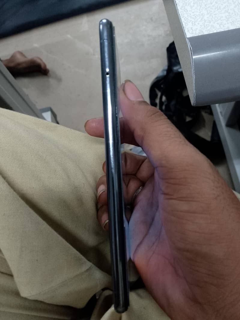 Vivo V21e 5