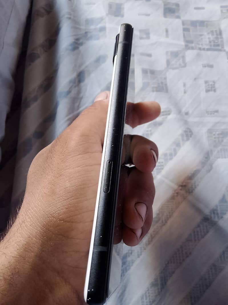 Google Pixel 6a 1